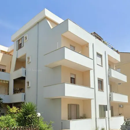 Typic Loft Beachfront ألغيرو